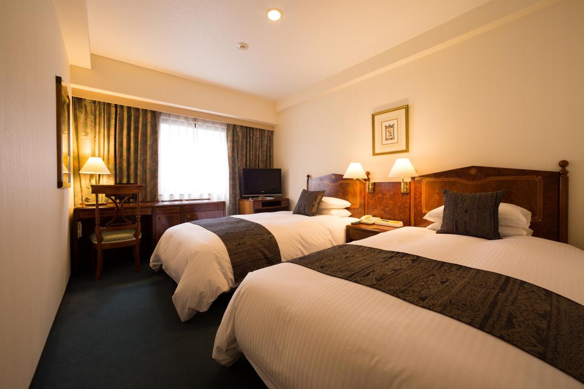 ดูกซ์ โฮเทล ฮะกะตะ Hotel ฟูกุโอกะ ภายนอก รูปภาพ